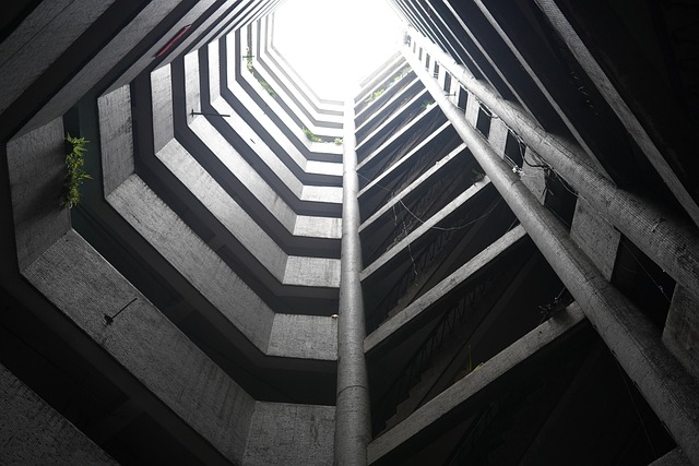 Eksperttips: Derfor bør du investere i lyddæmpende gulvtæpper